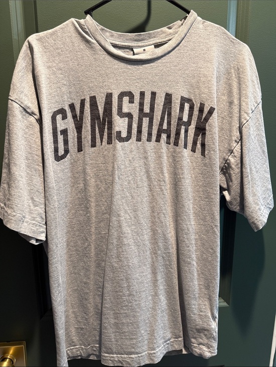 Gymshark Other - Gymshark Light Gray Short-Sleeve Logo Tee